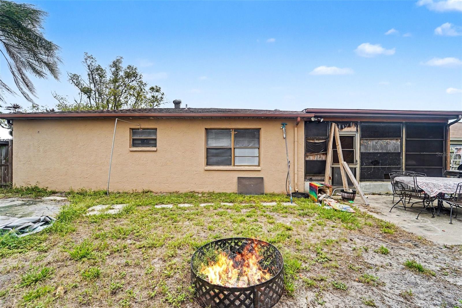 1215 PERSIMMON DR — photo 28