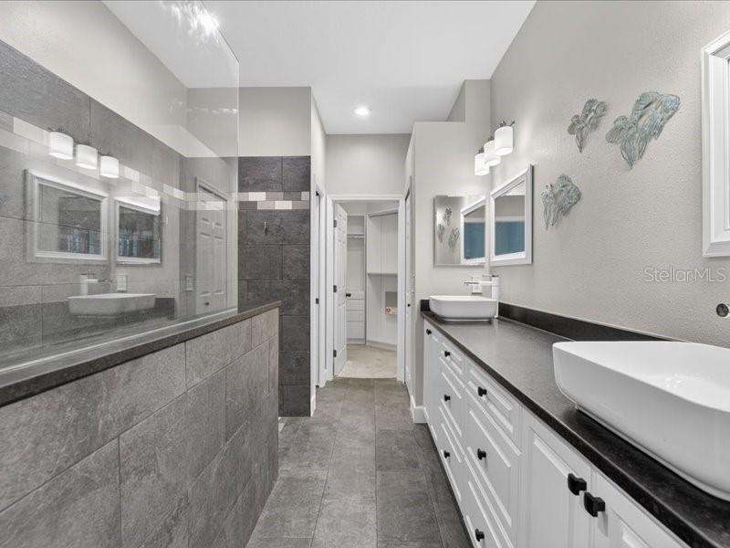 5513 GOLDEN ISLES DR — photo 15