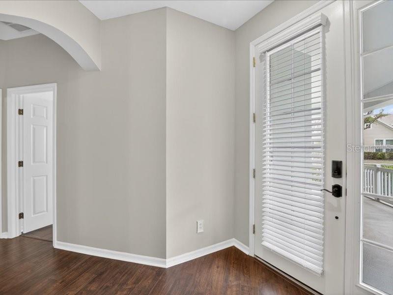 5513 GOLDEN ISLES DR — photo 8