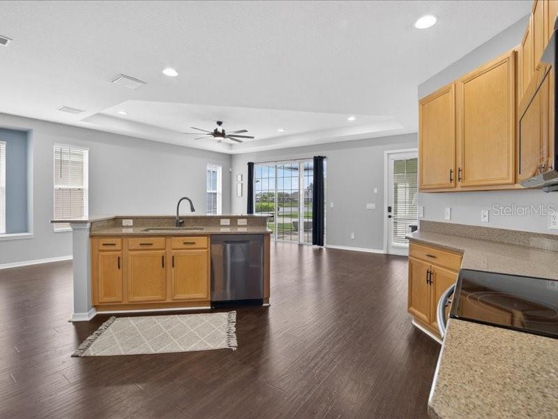 5513 GOLDEN ISLES DR — photo 7