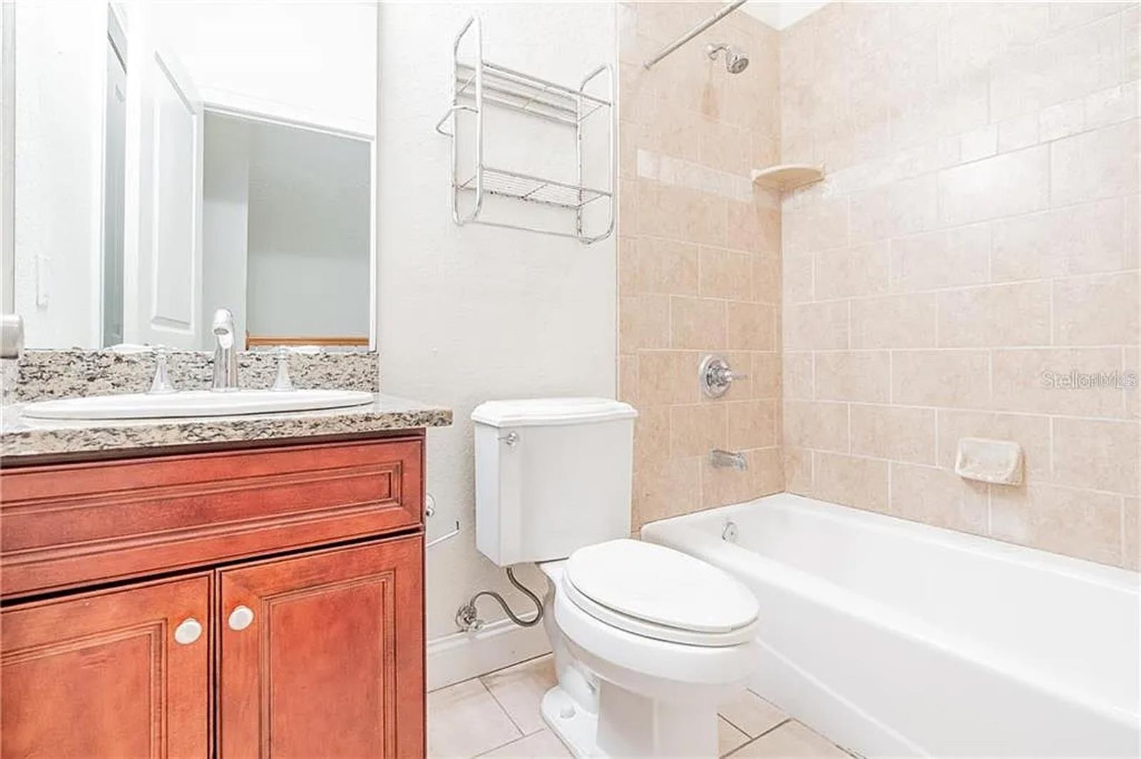 827 GROVE ST N — photo 18