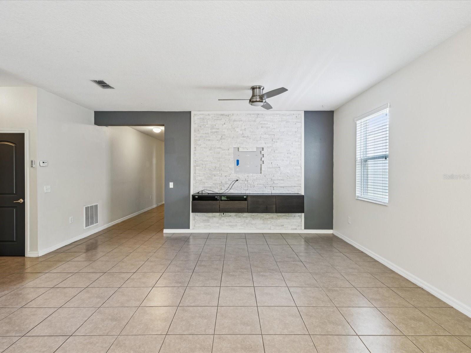 11525 SOUTHERN CREEK DR — photo 14