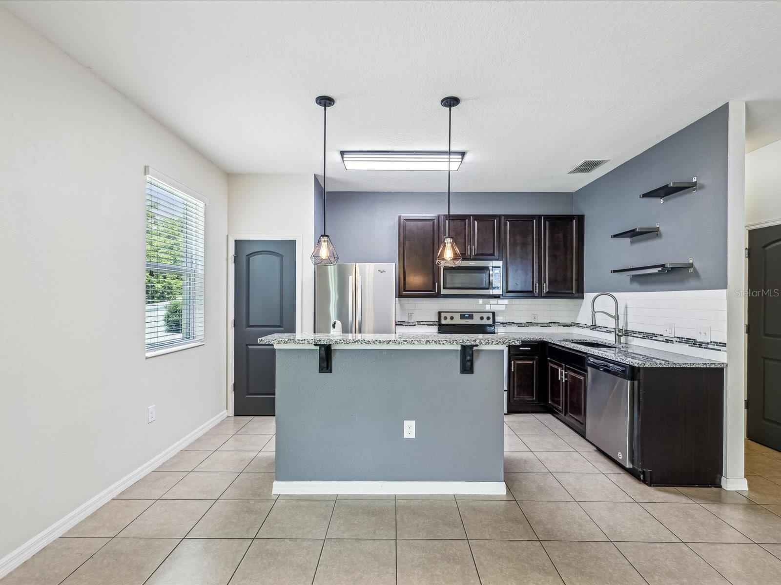 11525 SOUTHERN CREEK DR — photo 15