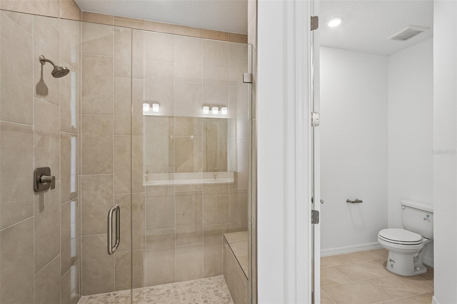 8125 FAIRCHILD AVE — photo 15