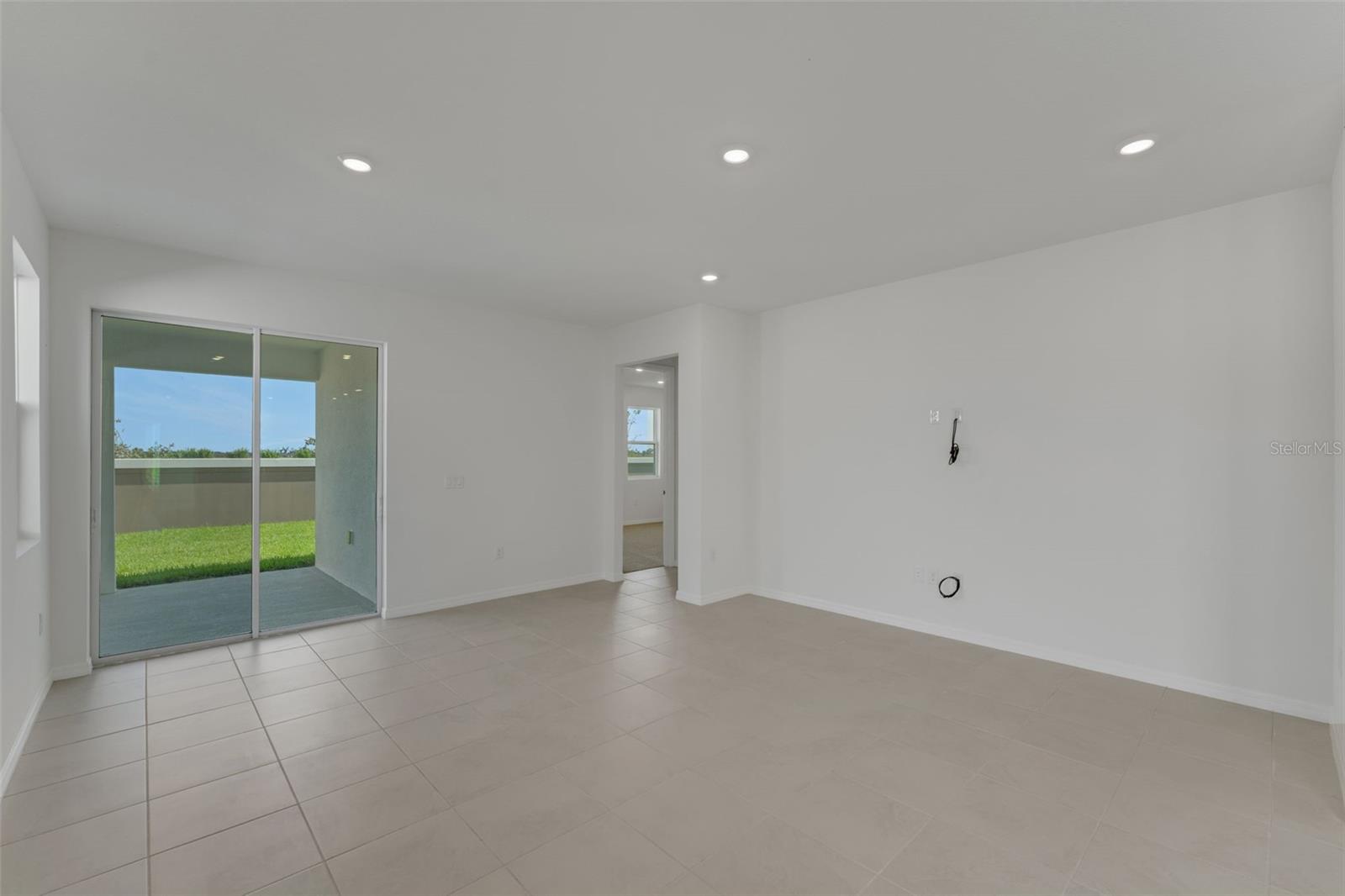 8124 SUNNY POINT TRL — photo 13