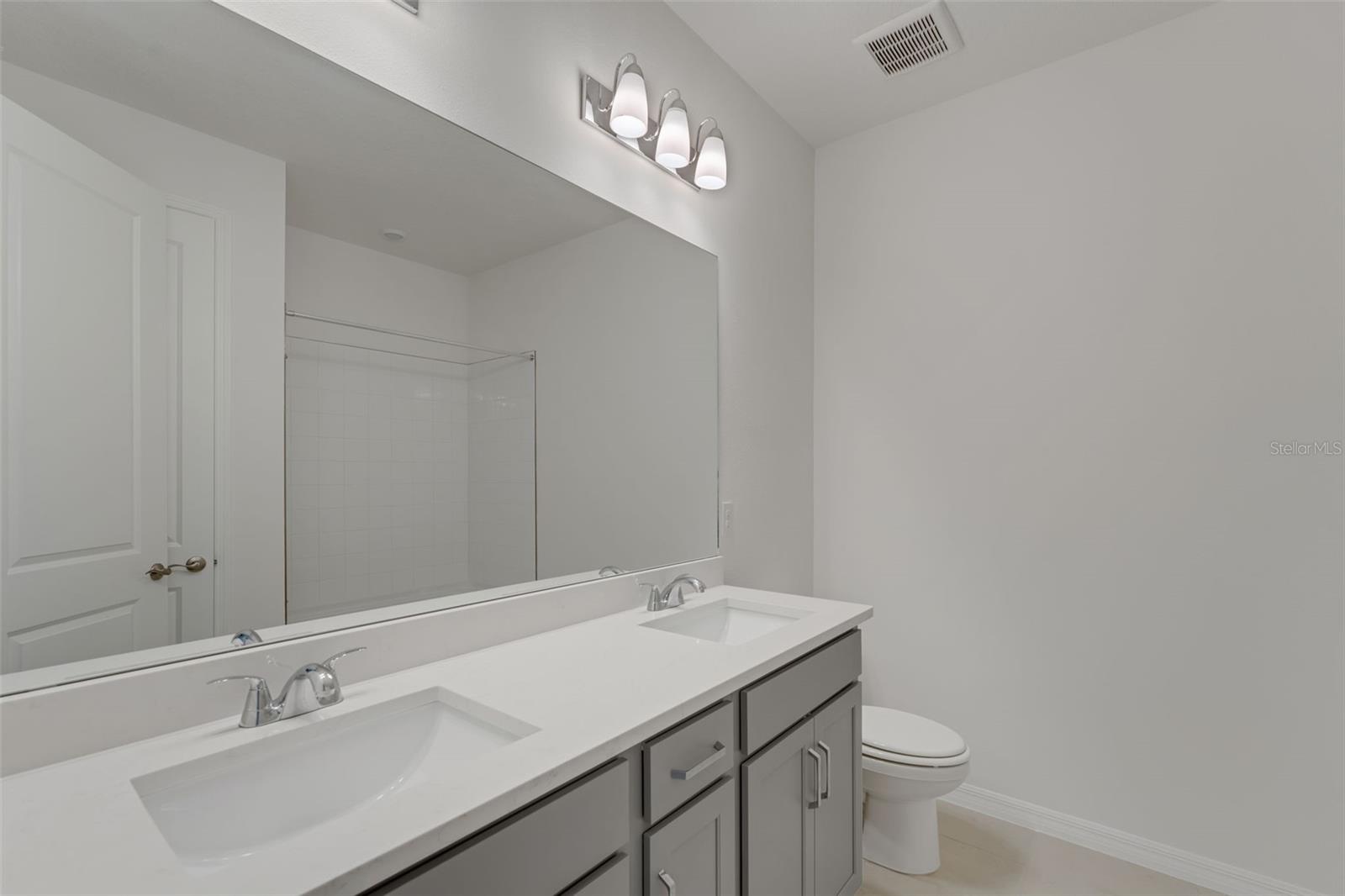8124 SUNNY POINT TRL — photo 26