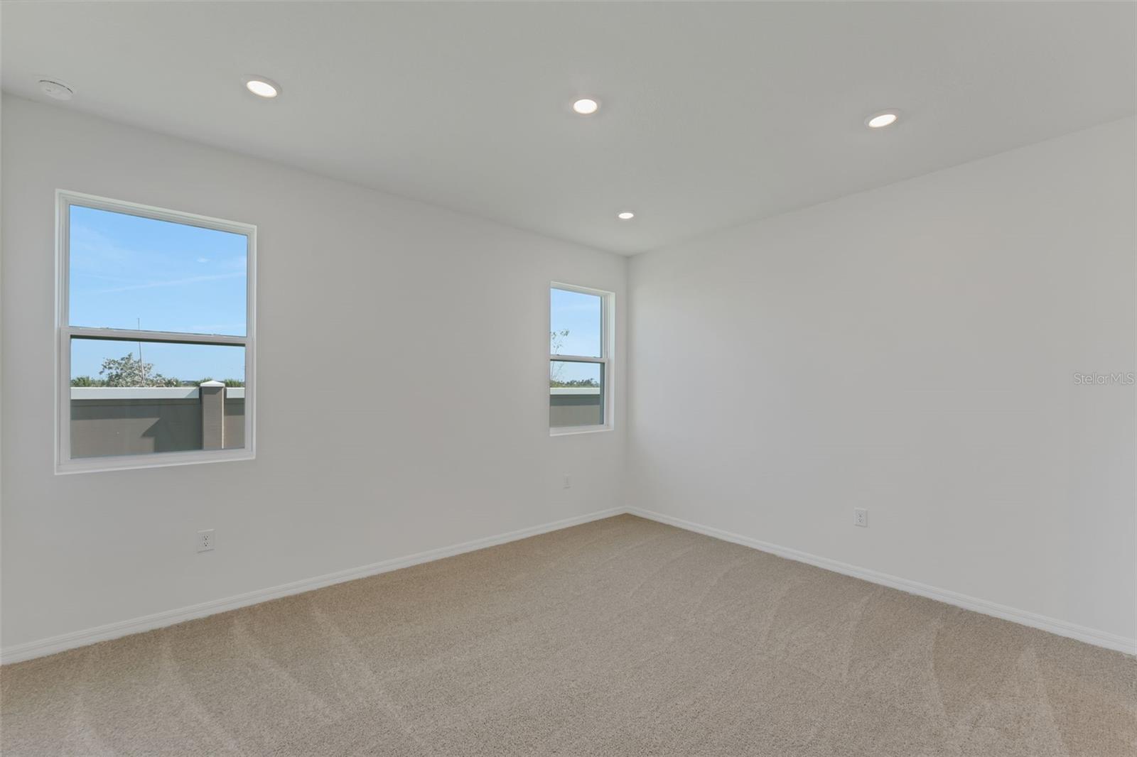 8124 SUNNY POINT TRL — photo 31