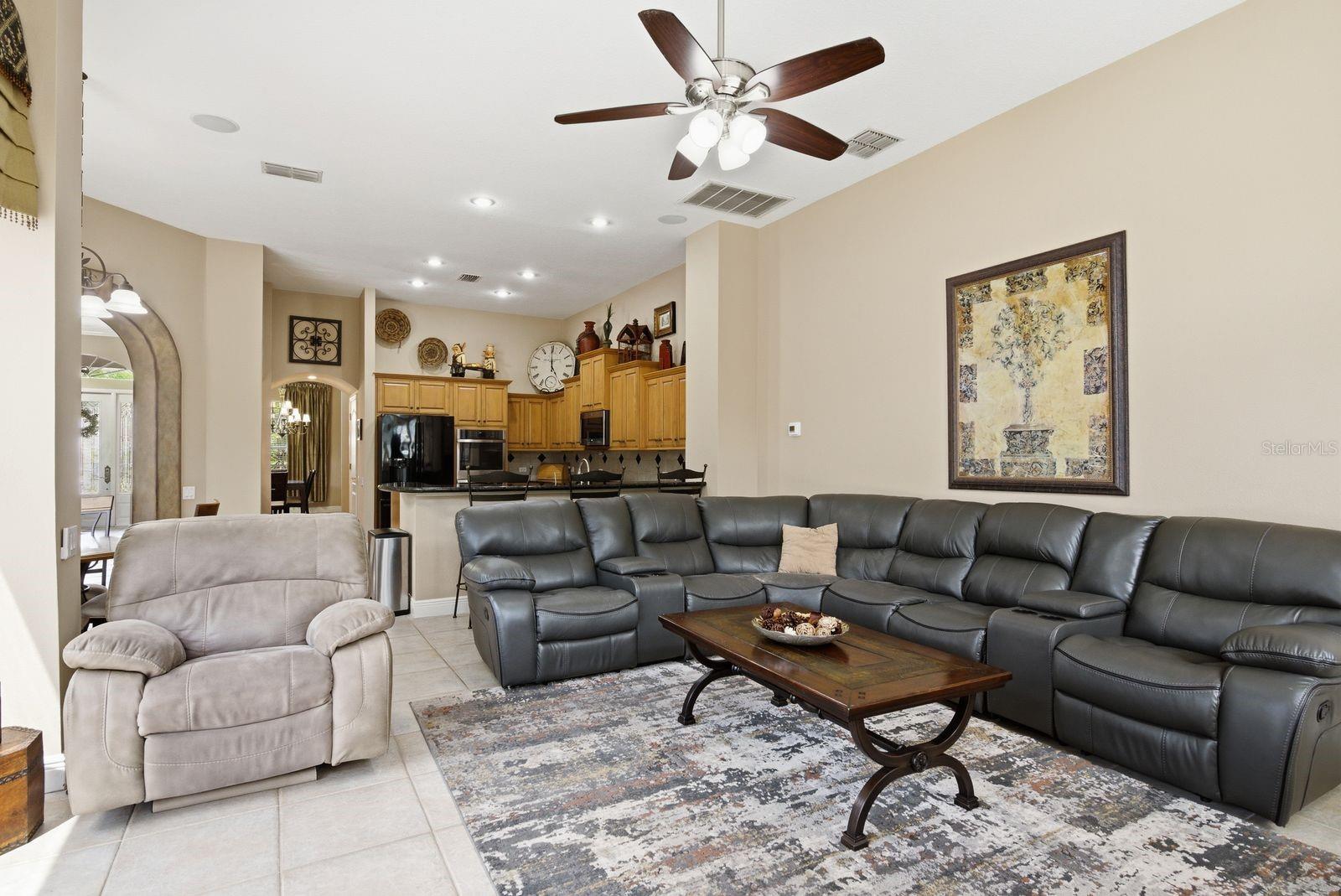 5442 MILLBROOK WAY — photo 9