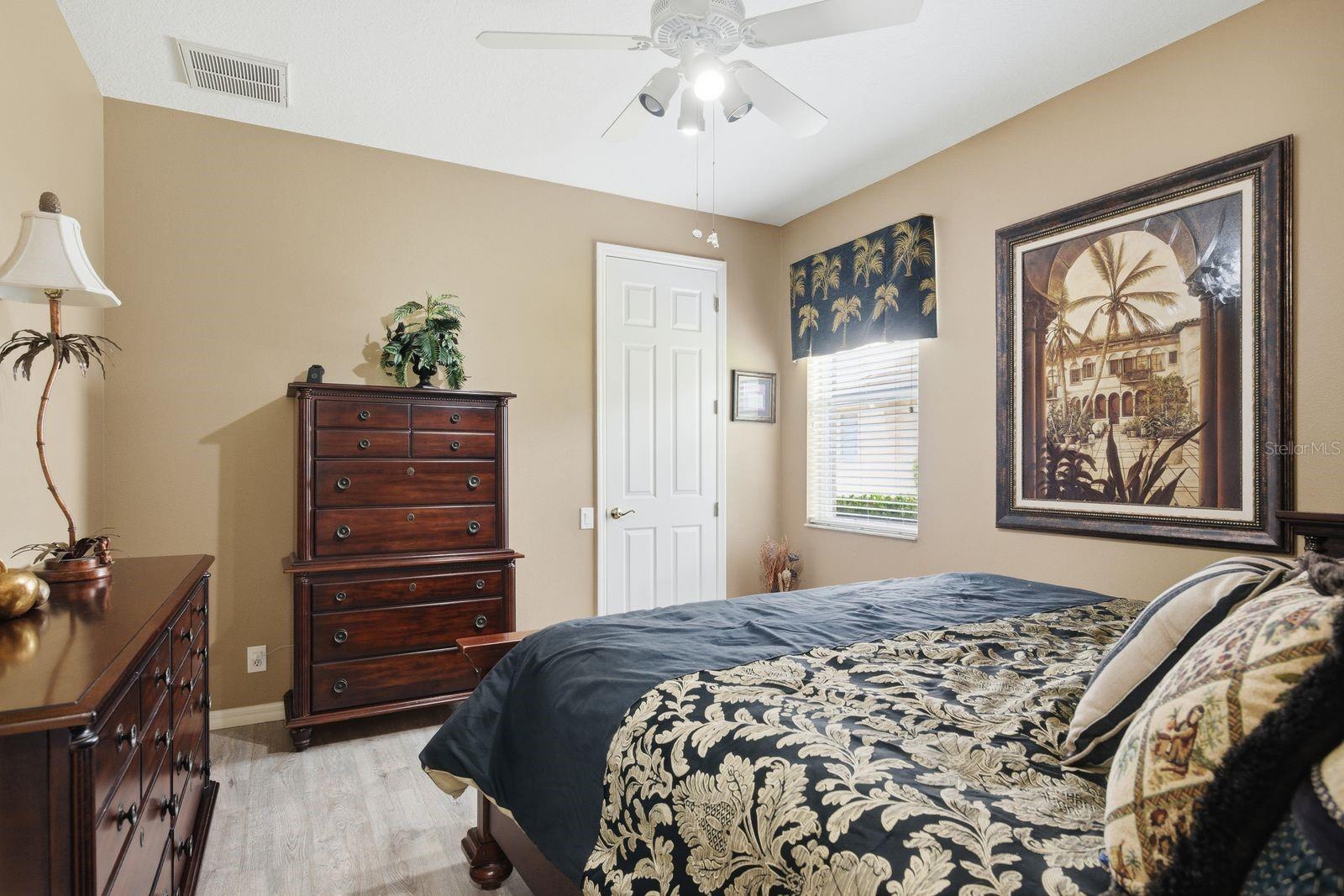 5442 MILLBROOK WAY — photo 22