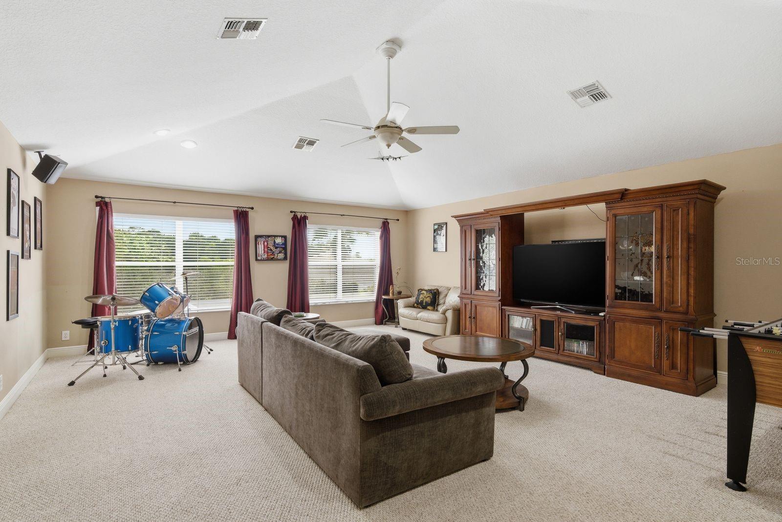 5442 MILLBROOK WAY — photo 33