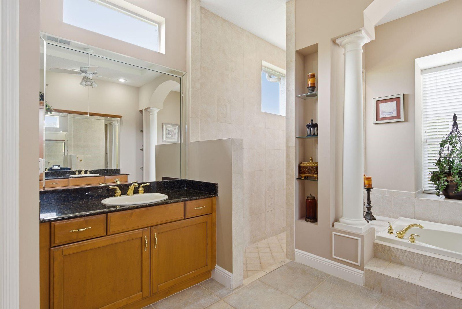 5442 MILLBROOK WAY — photo 18