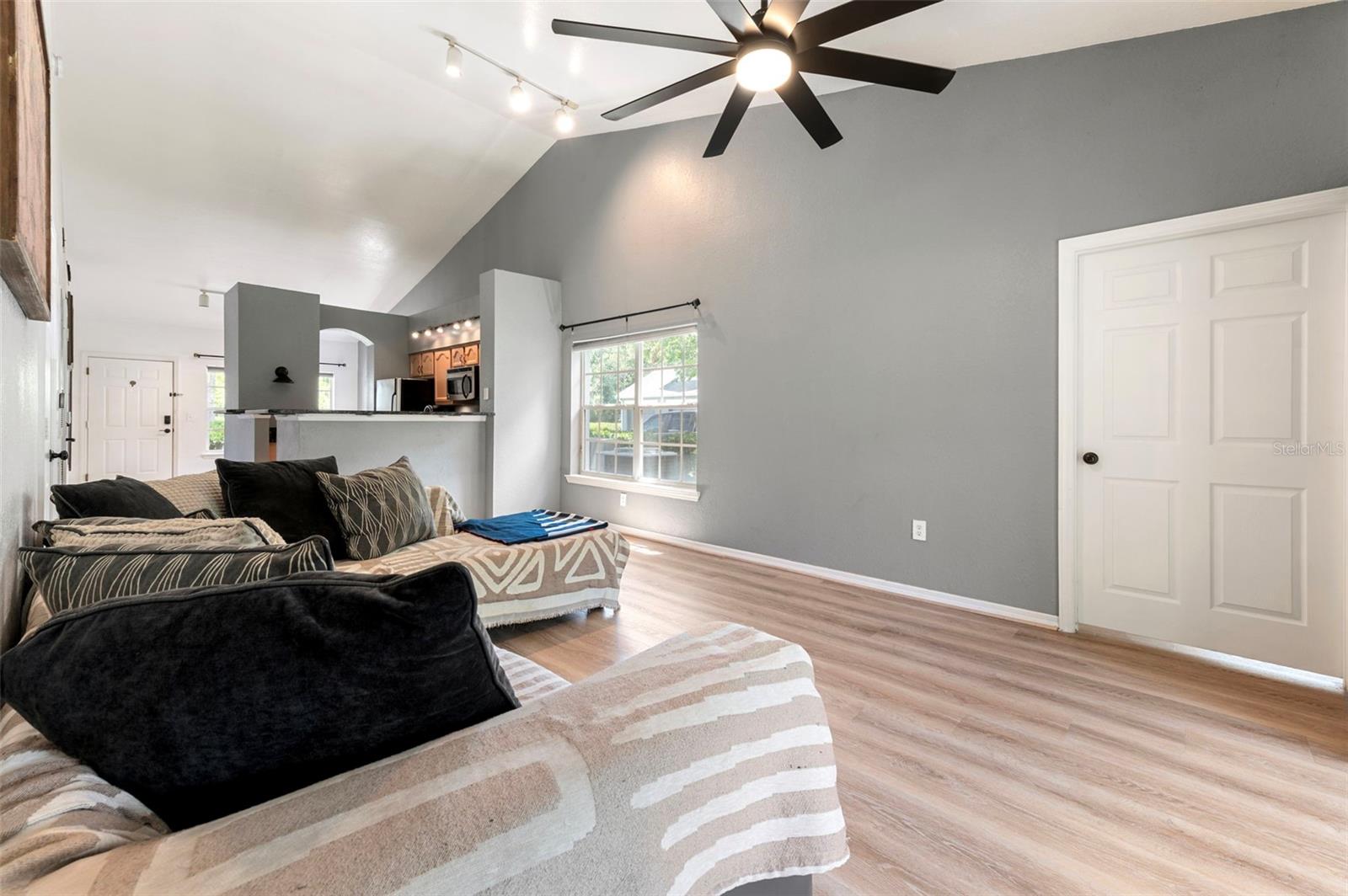 3638 TRAFALGAR WAY #101 — photo 8