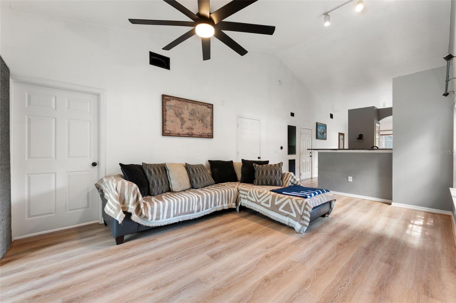 3638 TRAFALGAR WAY #101 — photo 9