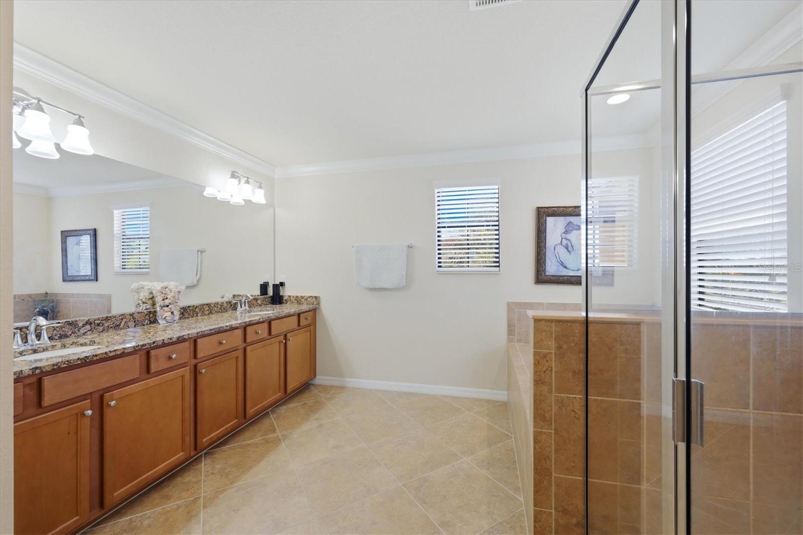 12505 CANAVESE LN — photo 24