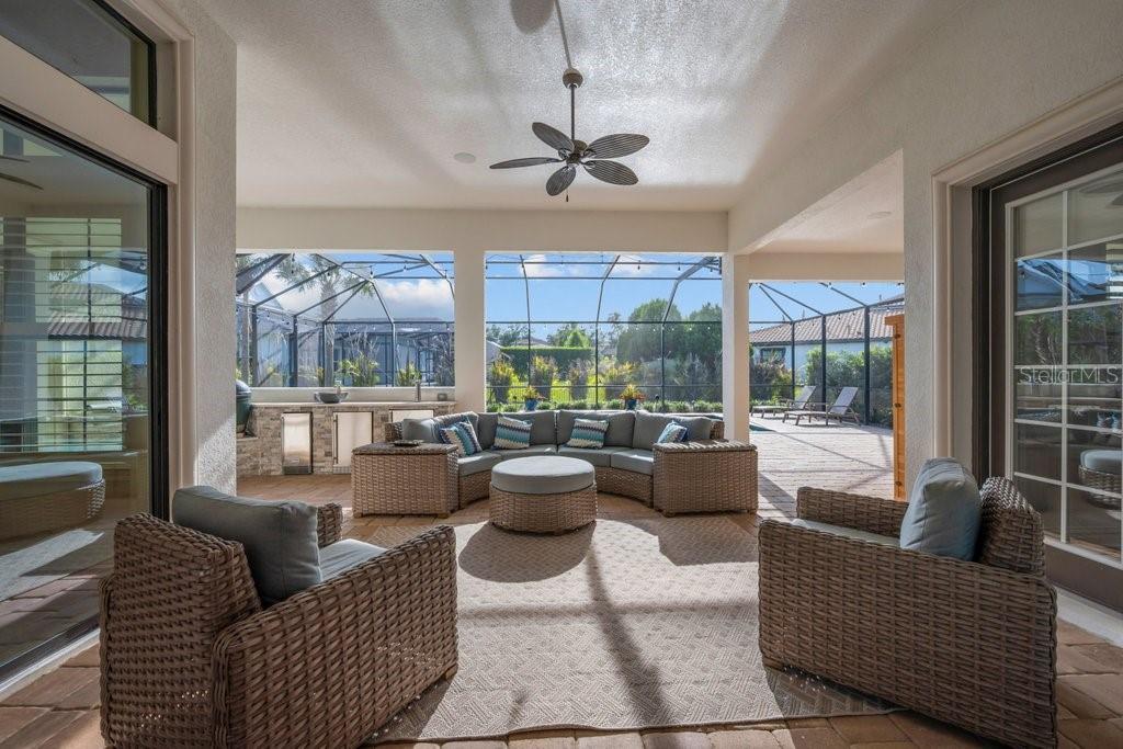 5201 ALAFIA FALLS DR — photo 41