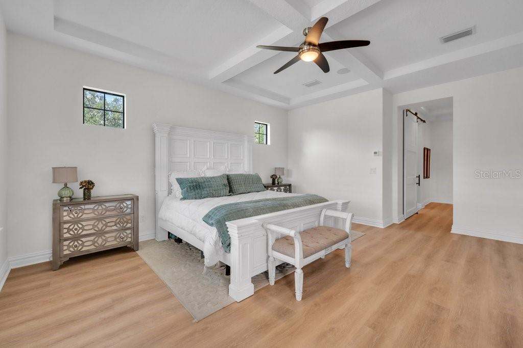 5201 ALAFIA FALLS DR — photo 26
