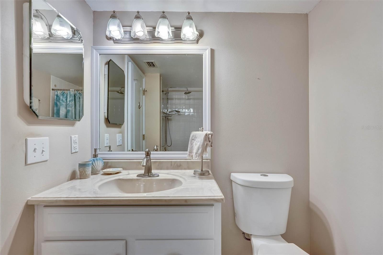 6507 STONE RIVER RD #102 — photo 21