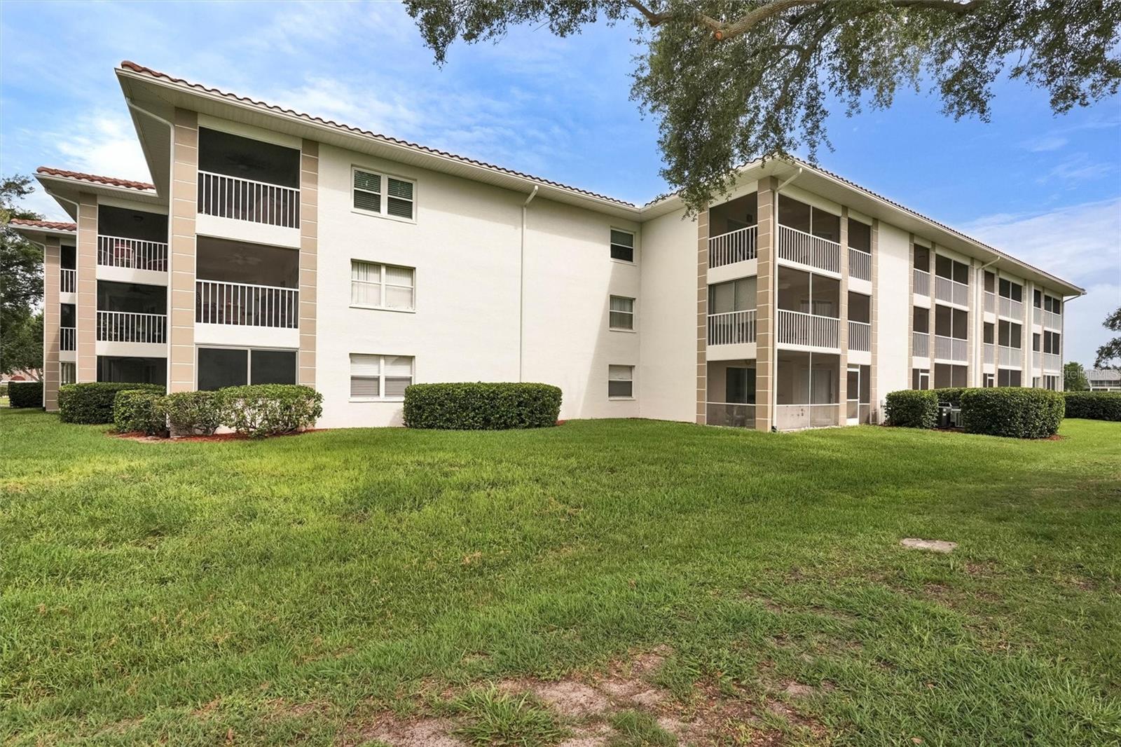 6507 STONE RIVER RD #102 — photo 3