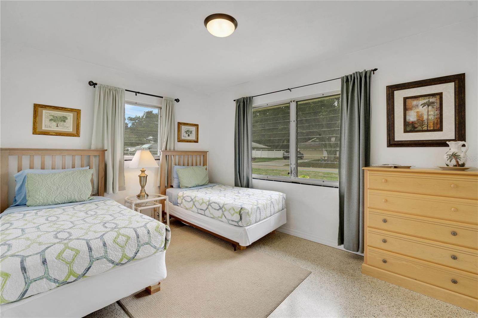 2830 SIESTA DR — photo 21