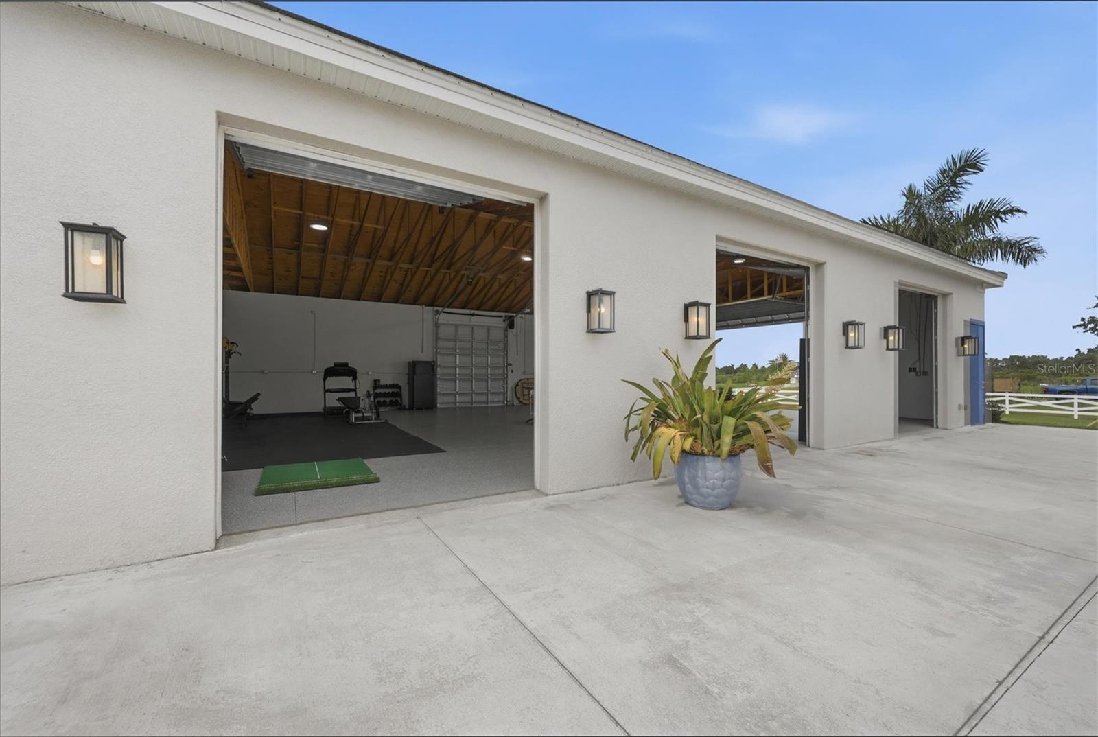 3467 COMPOUND CT — photo 8
