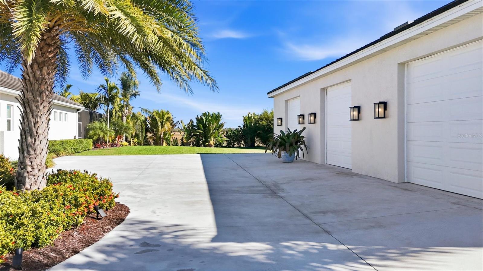 3467 COMPOUND CT — photo 16