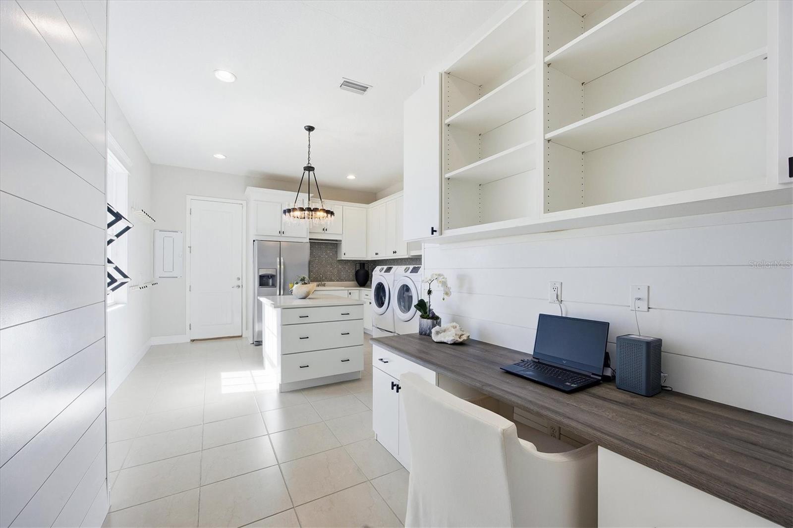 3467 COMPOUND CT — photo 47