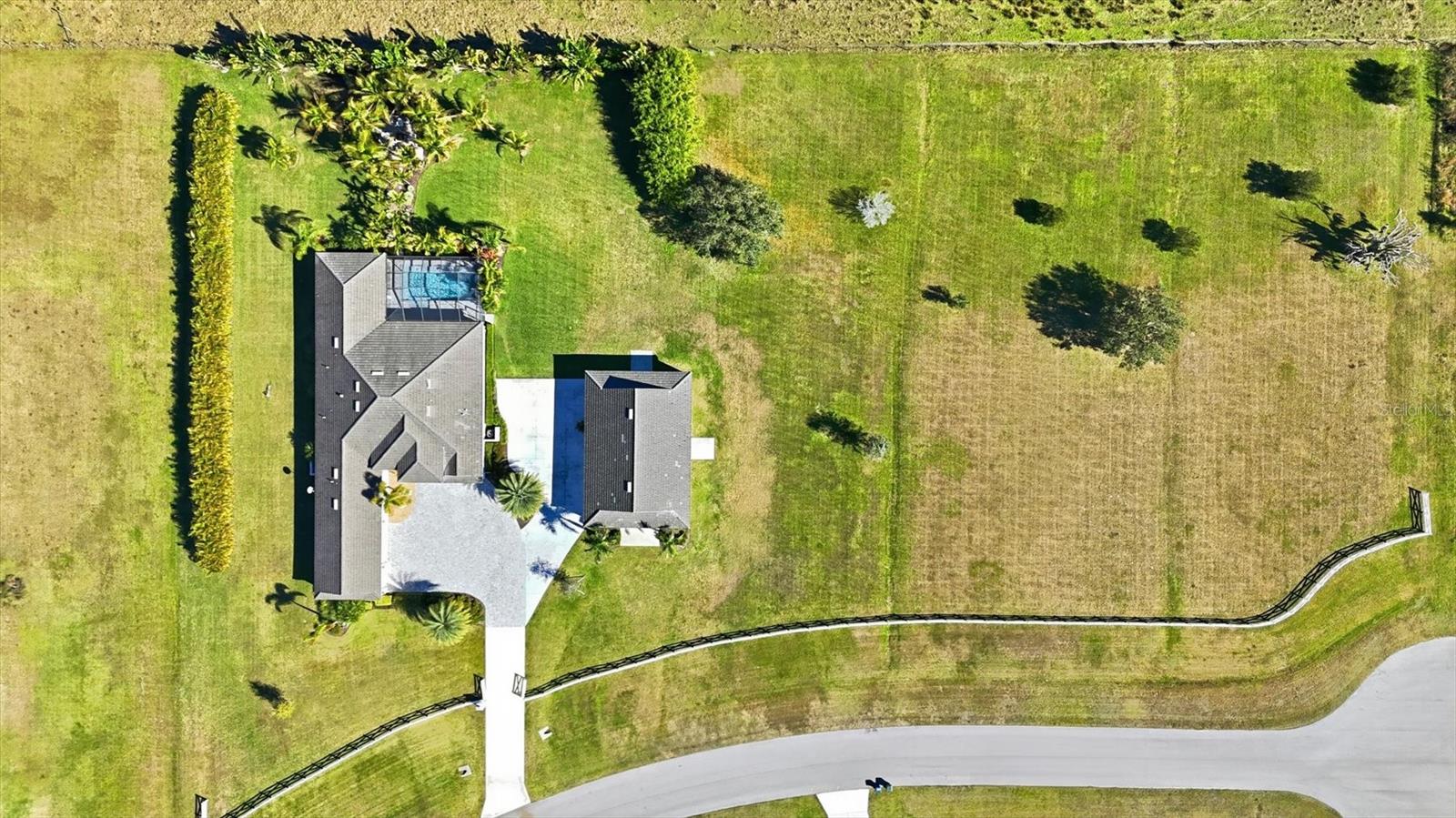 3467 COMPOUND CT — photo 72