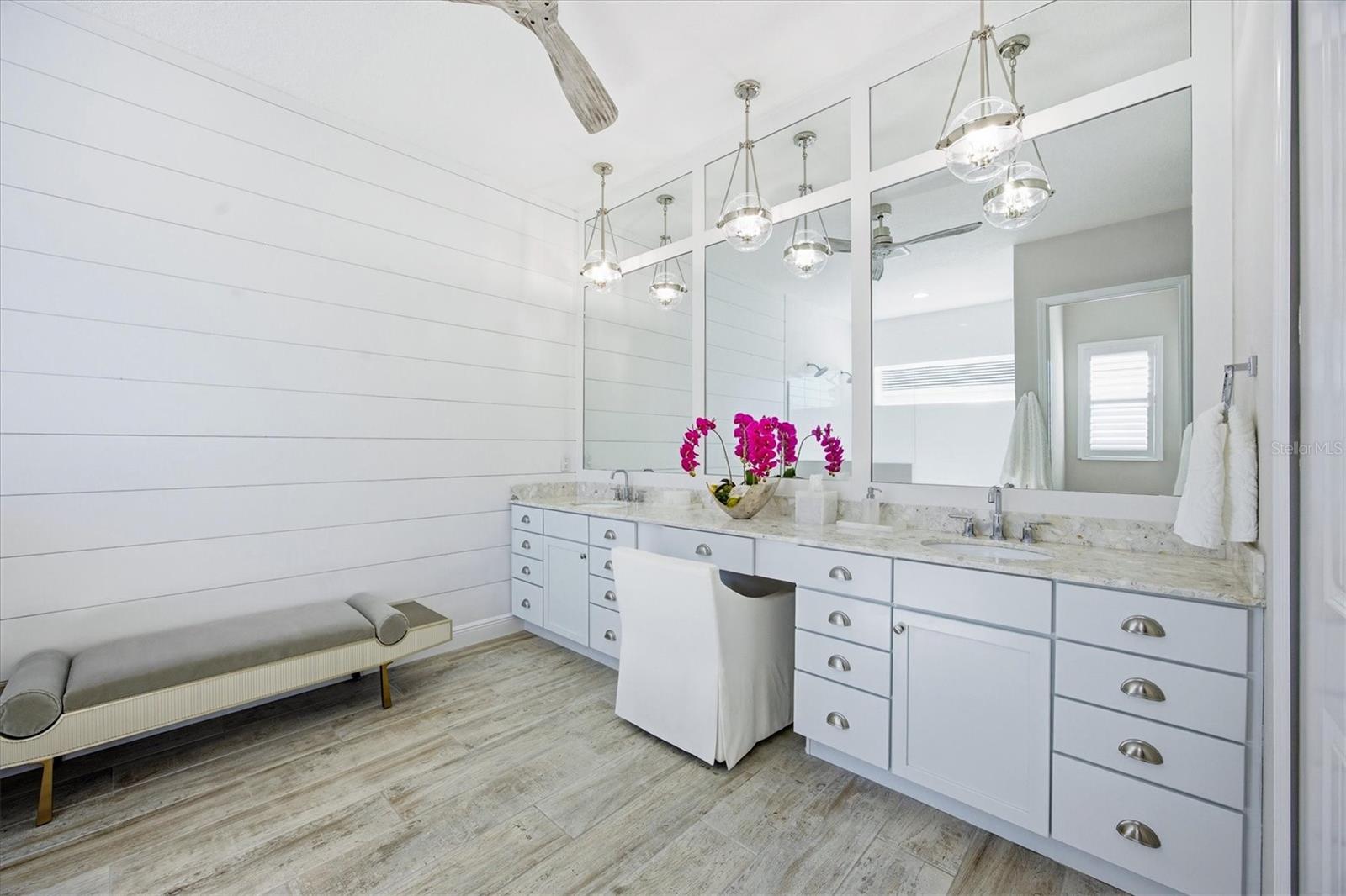 3467 COMPOUND CT — photo 40