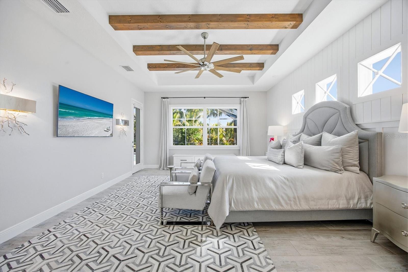 3467 COMPOUND CT — photo 38