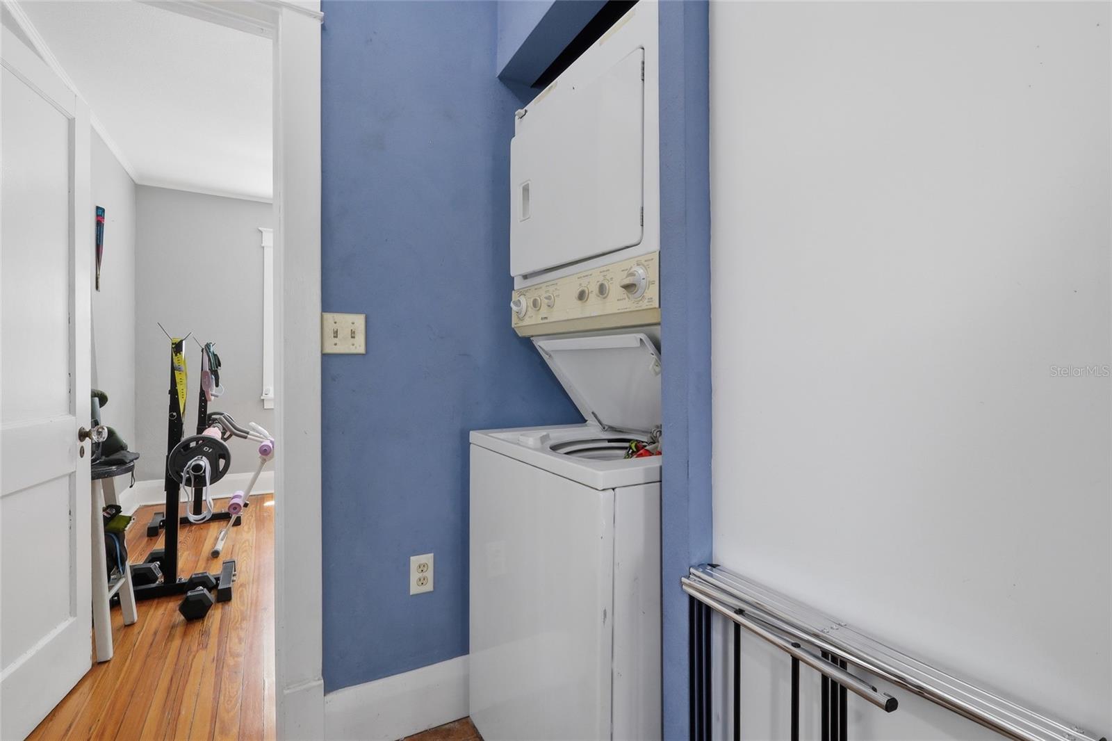8115 N 37TH ST — photo 11