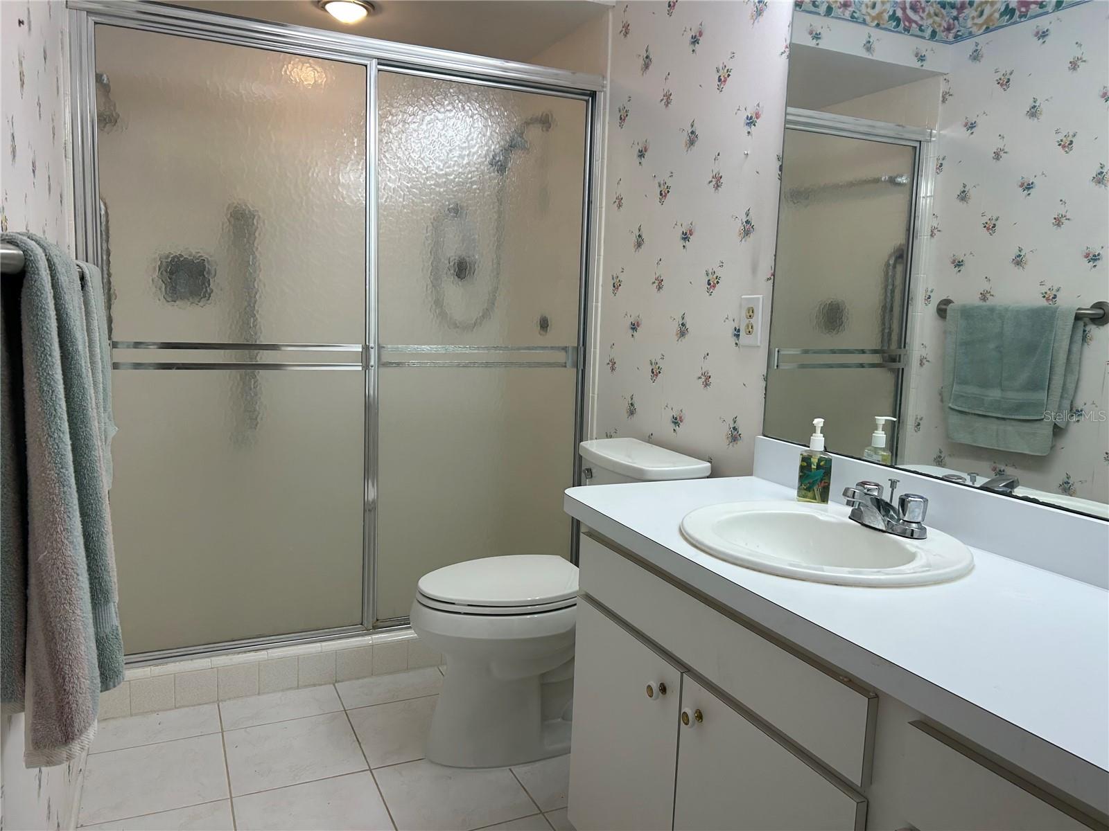 1548 GRAND BLVD #109 — photo 26