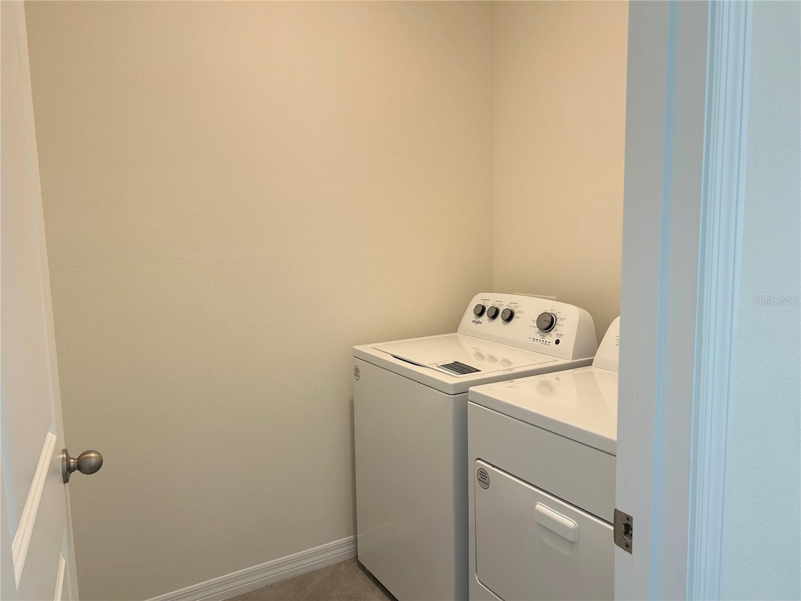 17218 RESERVA DR — photo 24