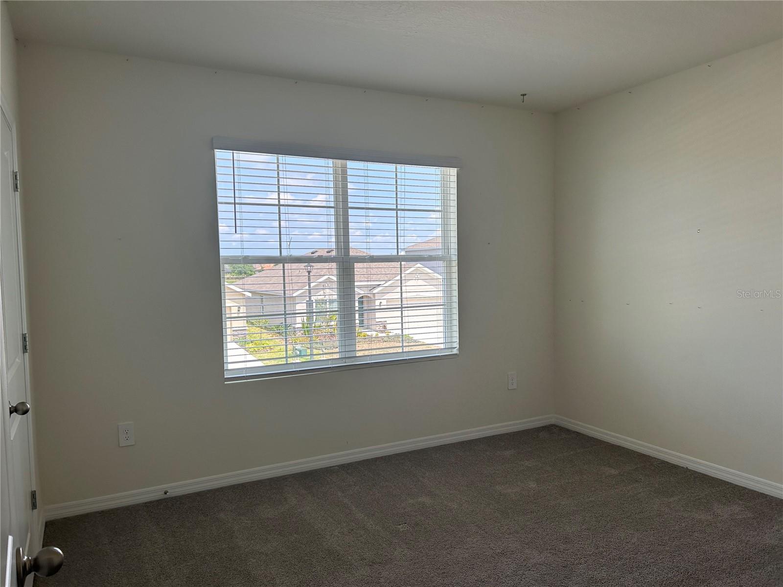 17218 RESERVA DR — photo 31
