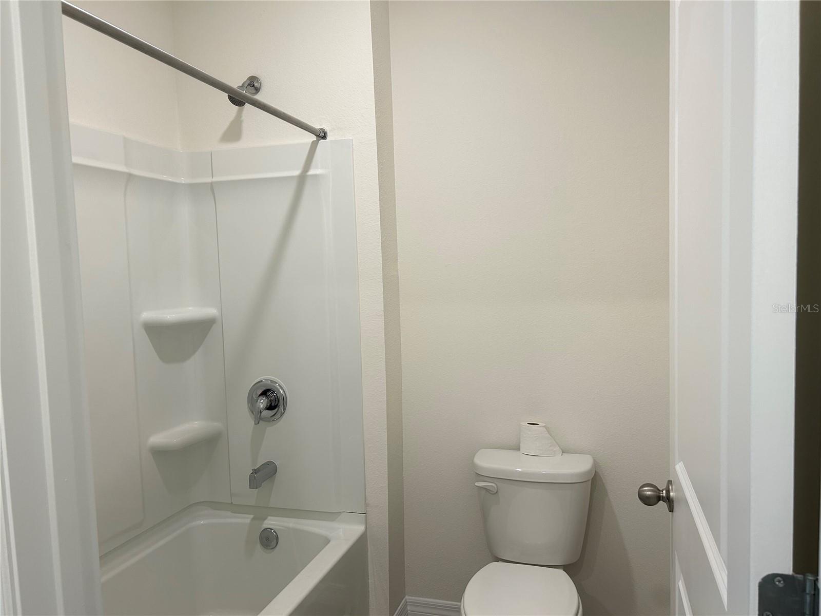 17218 RESERVA DR — photo 27