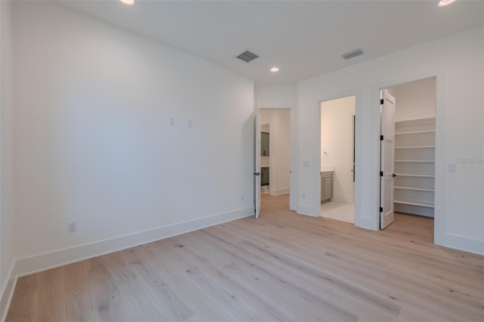 4608 W EL PRADO BLVD — photo 38