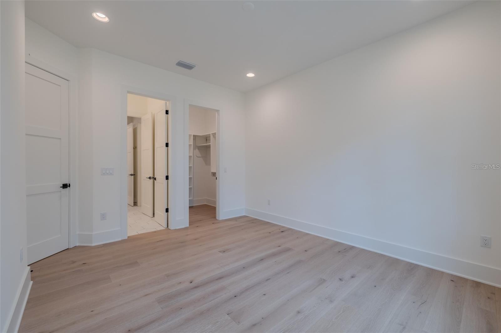 4608 W EL PRADO BLVD — photo 35