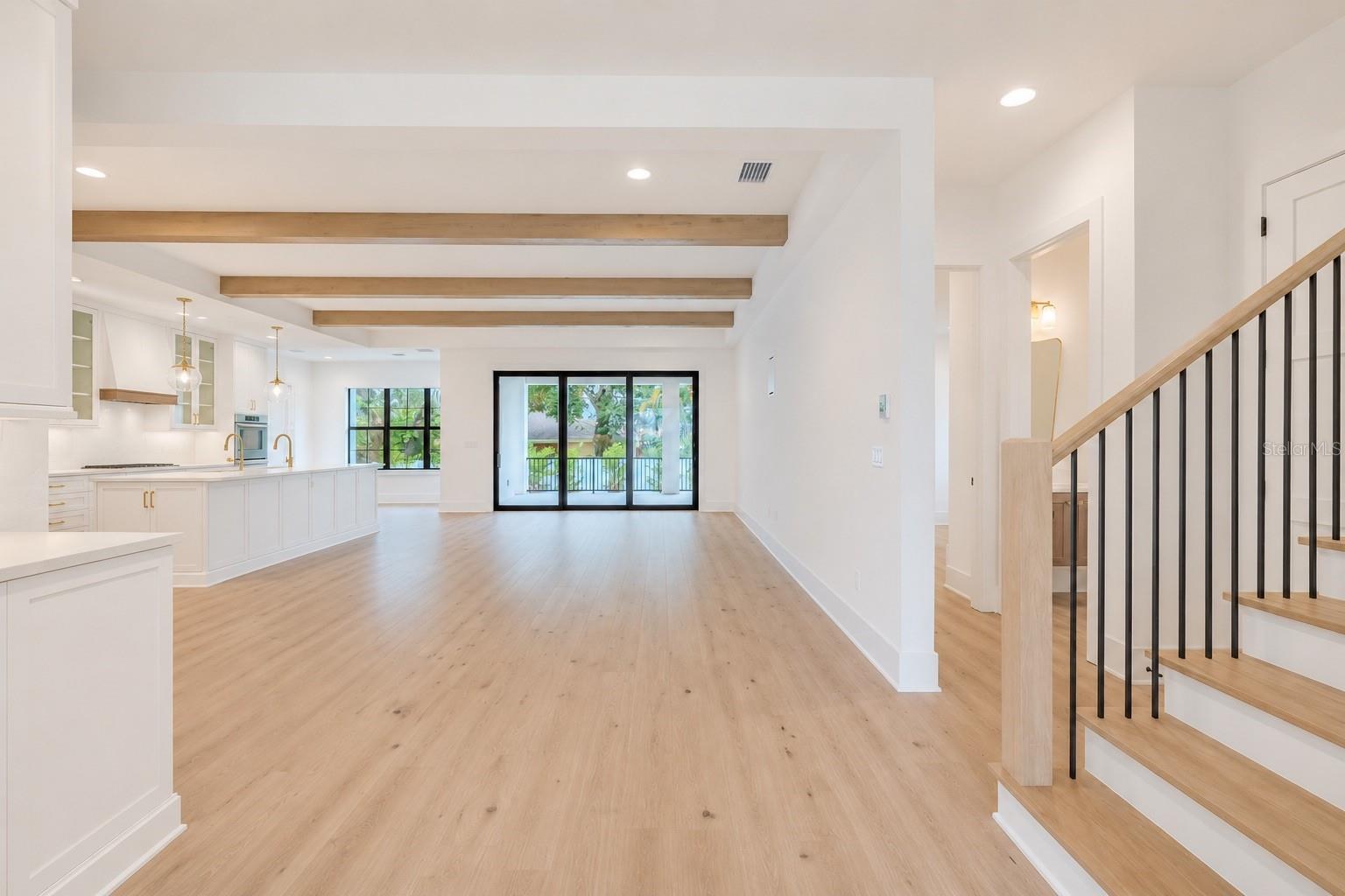 4608 W EL PRADO BLVD — photo 11