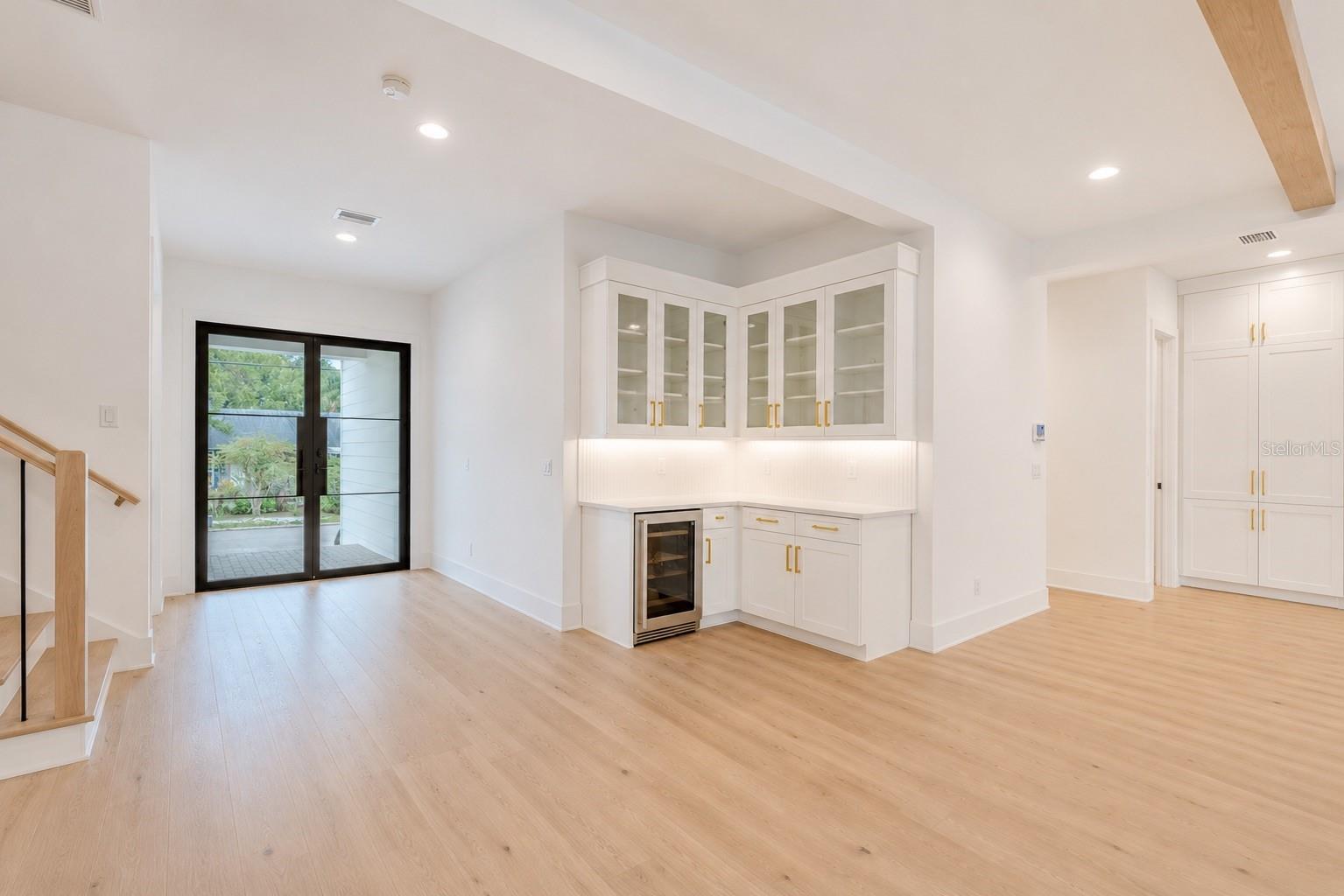 4608 W EL PRADO BLVD — photo 7