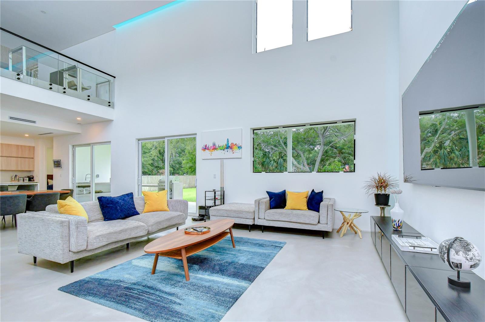 6805 NEW YORK DR — photo 5