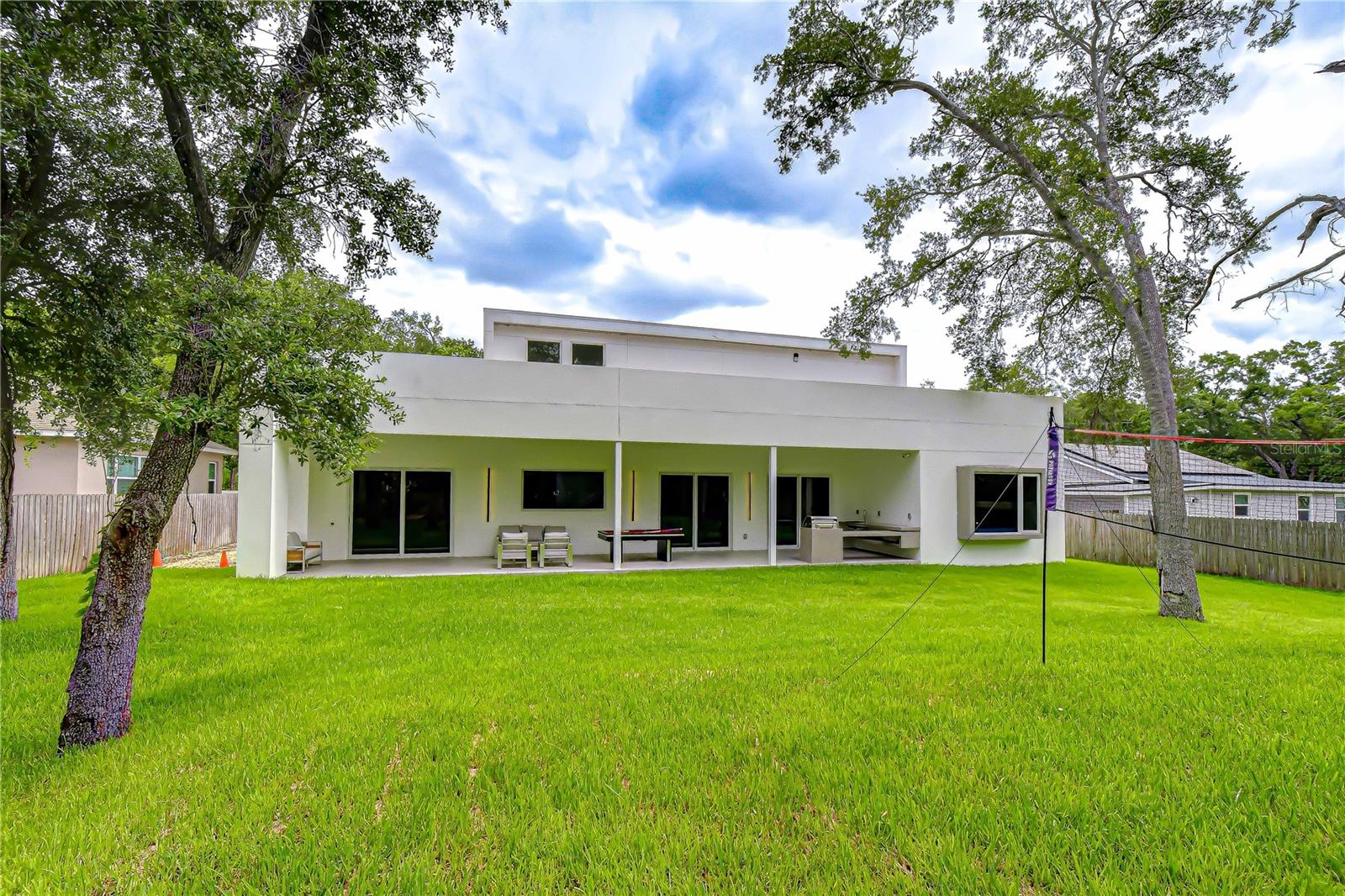 6805 NEW YORK DR — photo 48