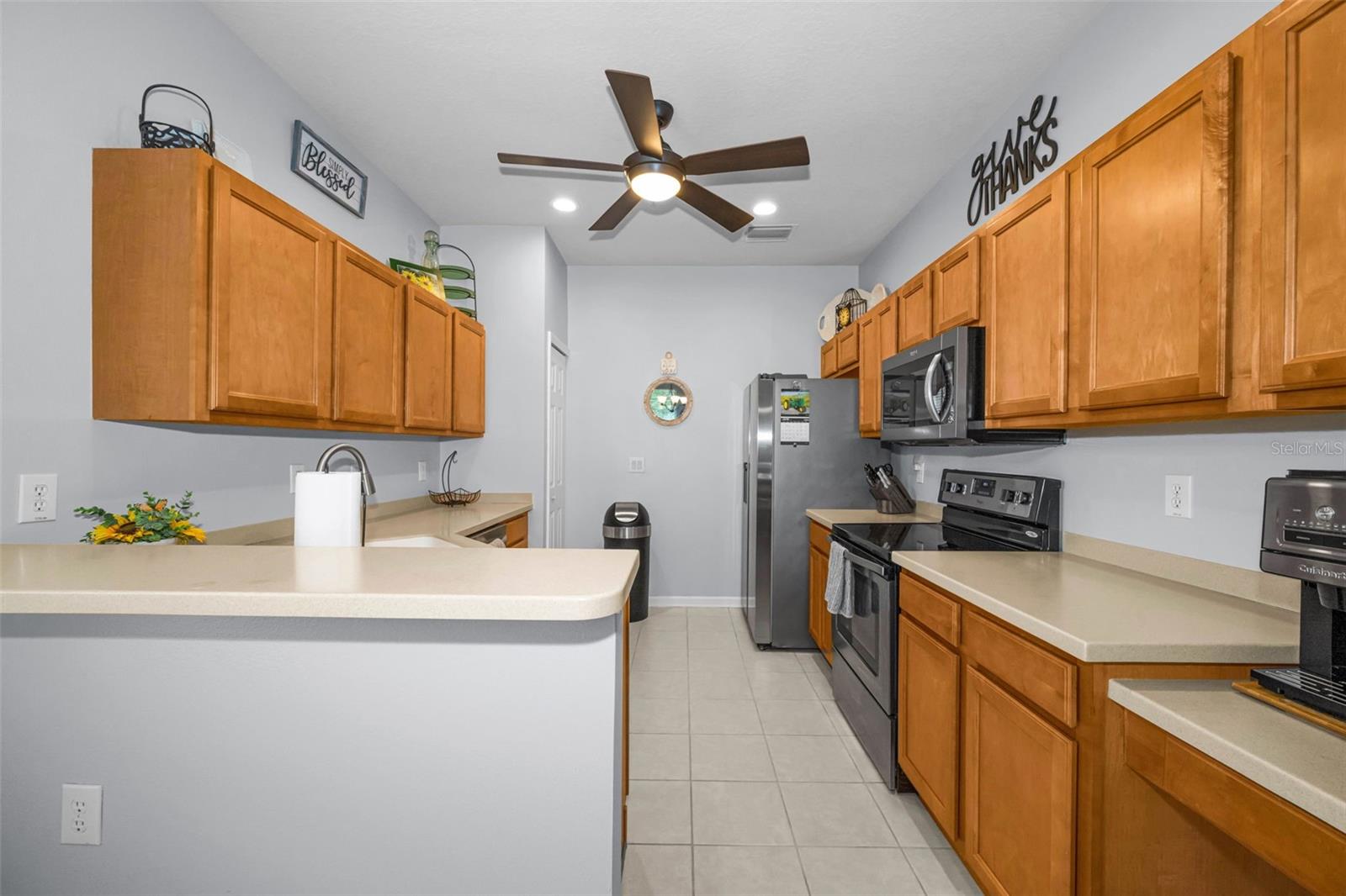 889 LANTERN WAY — photo 9