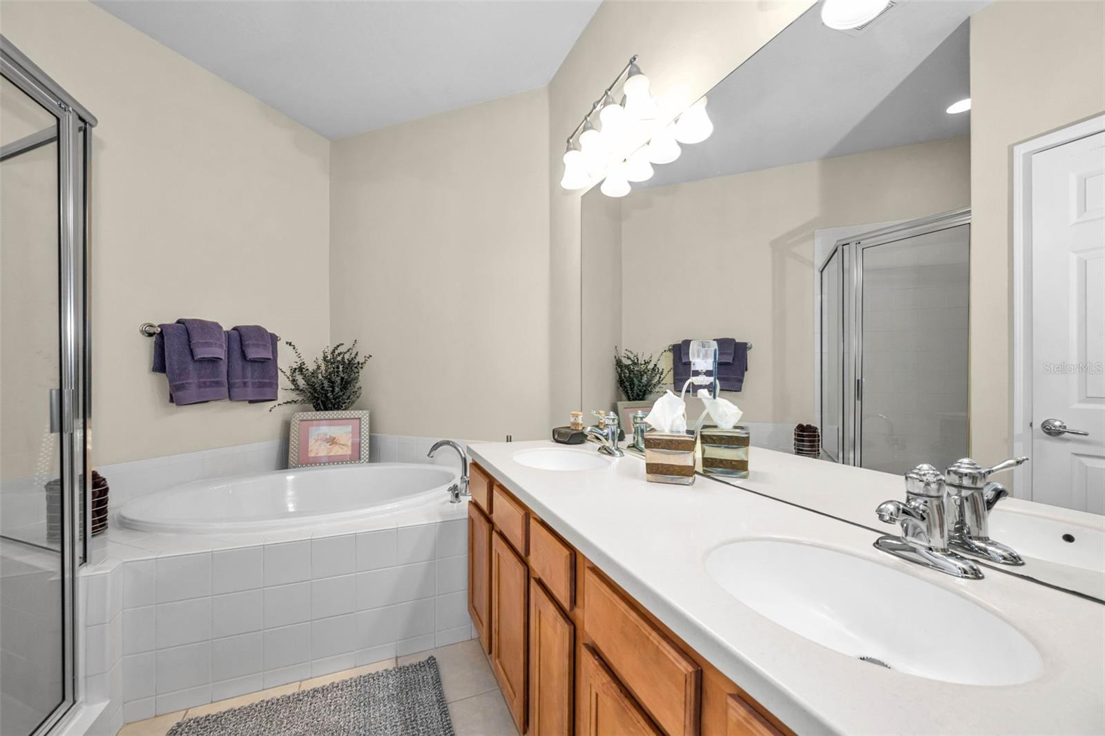 889 LANTERN WAY — photo 13