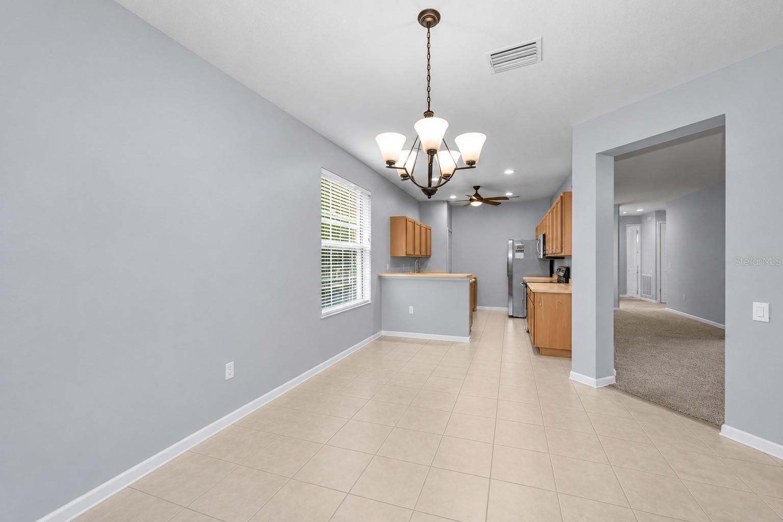 889 LANTERN WAY — photo 11