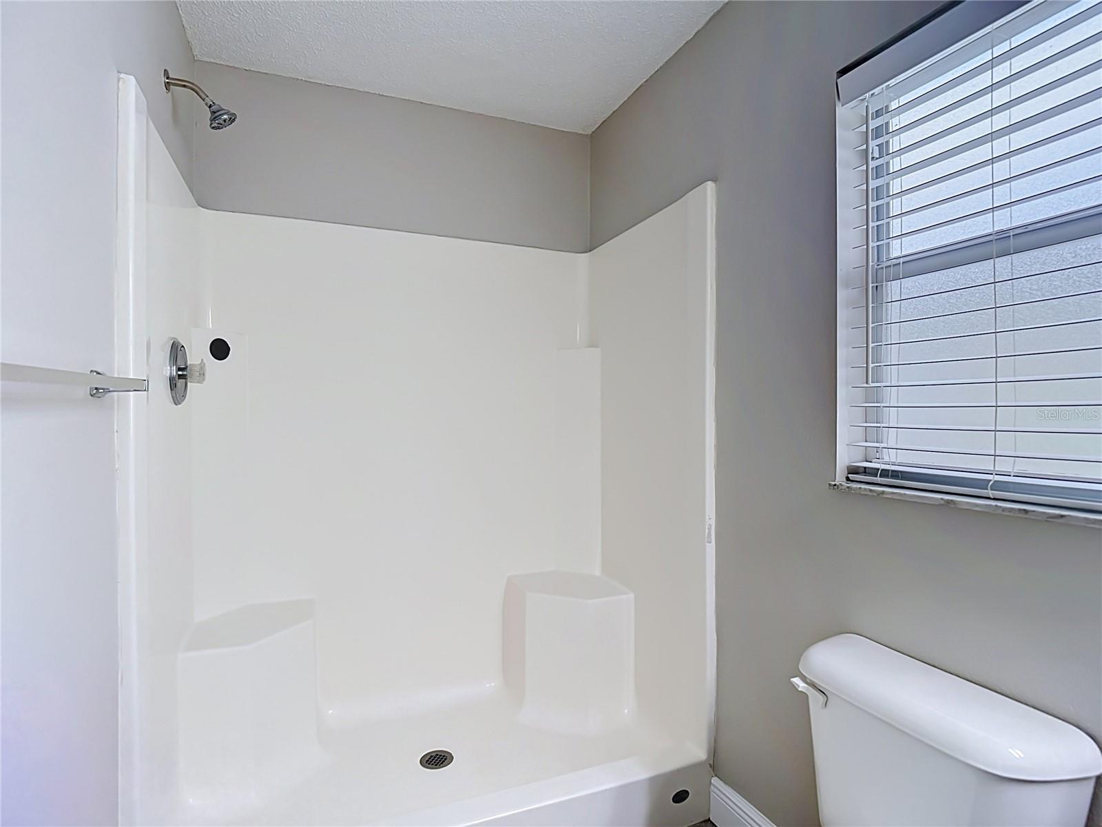 7834 CHADWICK DR — photo 12