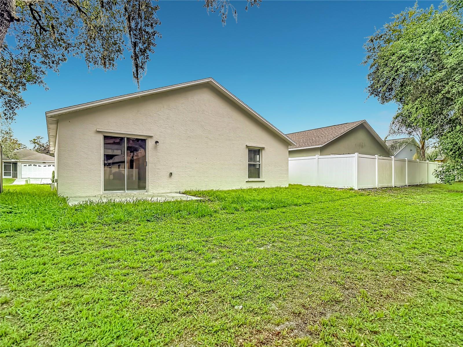 7834 CHADWICK DR — photo 24