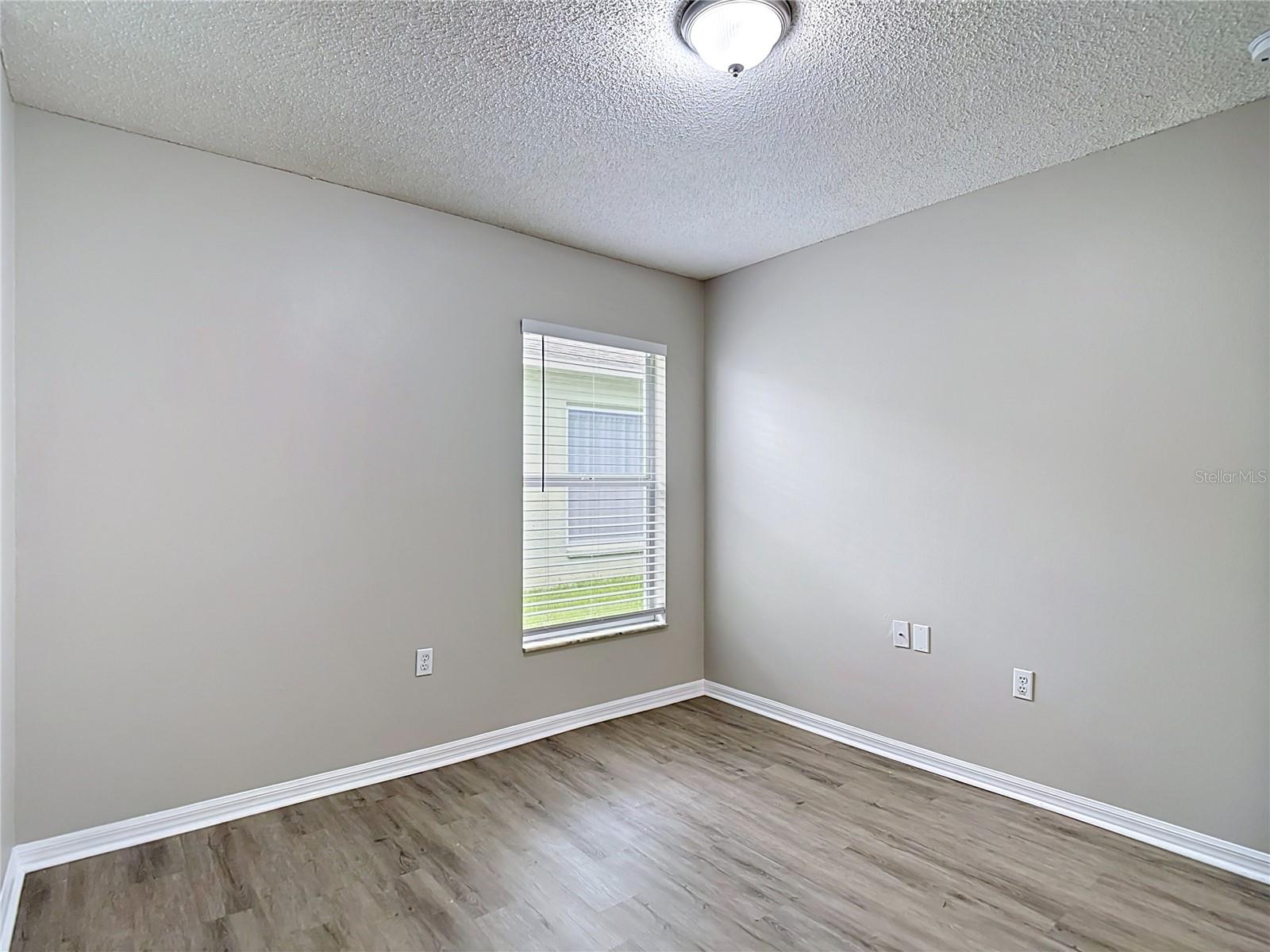 7834 CHADWICK DR — photo 14