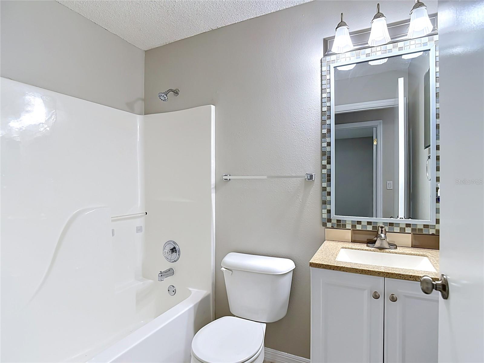 7834 CHADWICK DR — photo 19