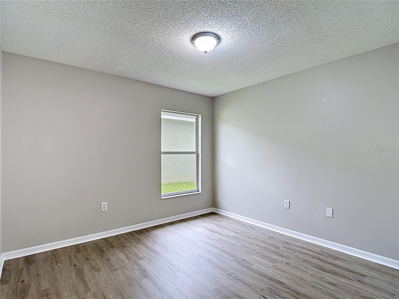 7834 CHADWICK DR — photo 16