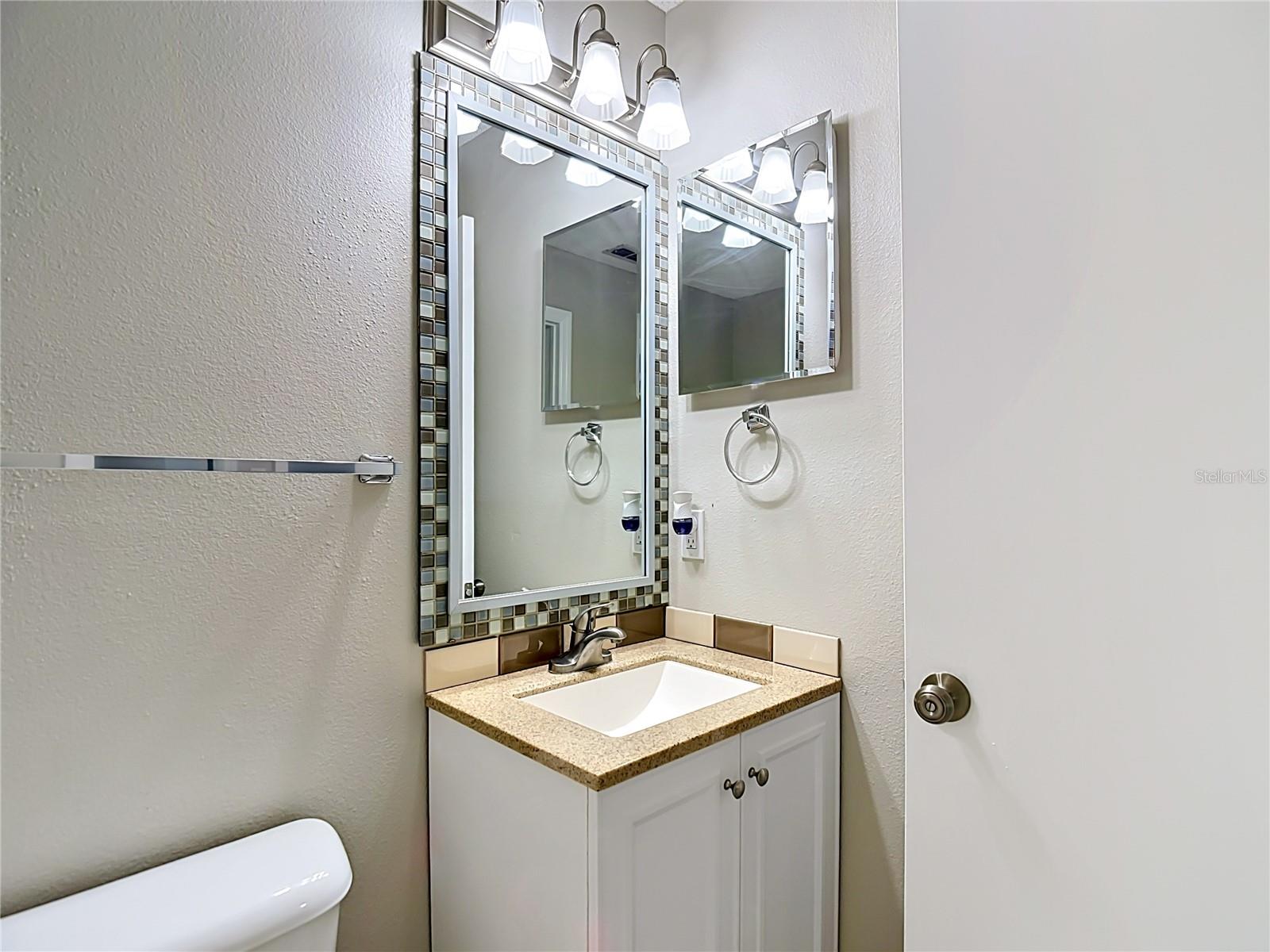 7834 CHADWICK DR — photo 20