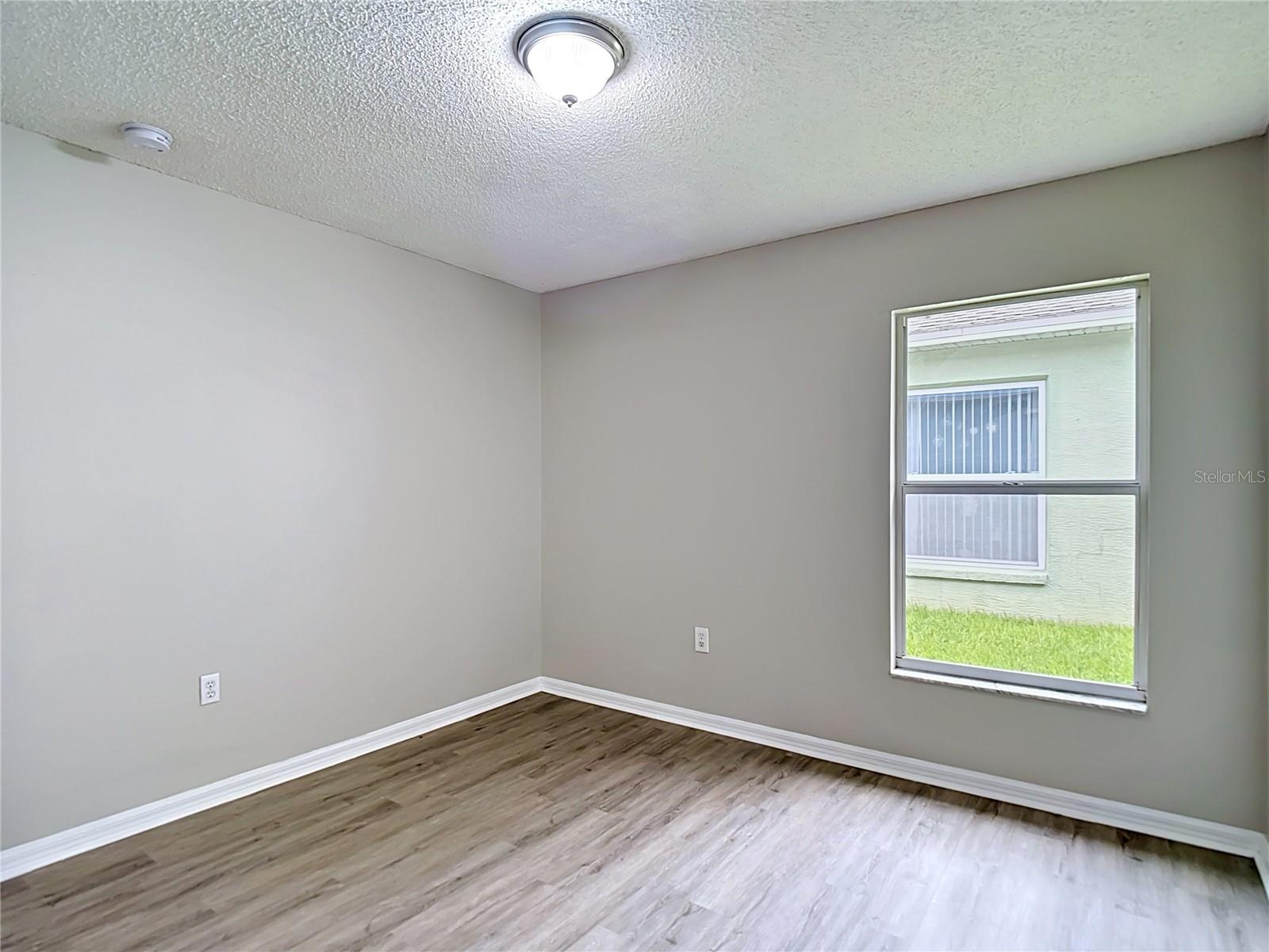 7834 CHADWICK DR — photo 18